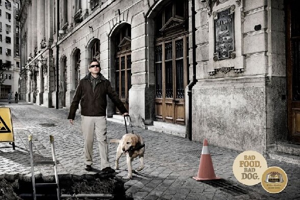 Publicite sympatique pour de la bouffe pour chien - bad food bad dog