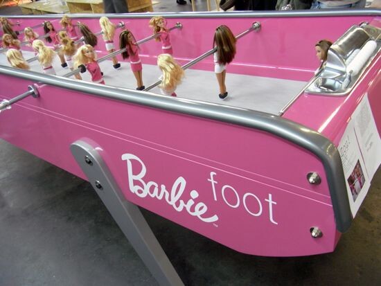 Barbie foot, le baby foot de Barbie ! - barbie foot le baby foot barbie