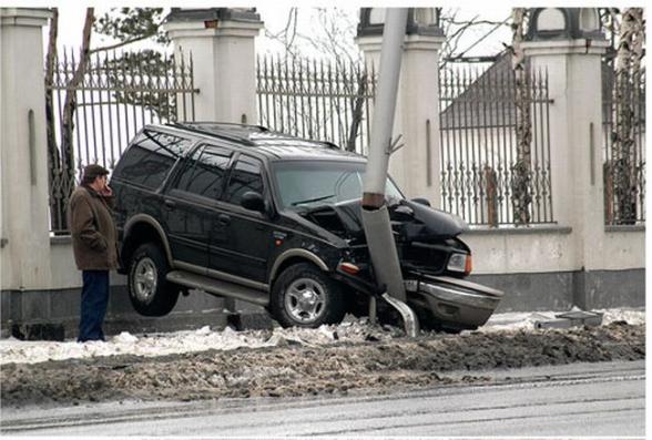 Ca c est un beau creneau :p - gros accident