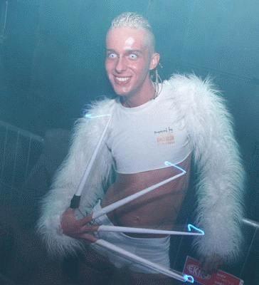 Il est trop chou lol - white gay party